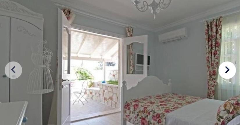 The White Hotel ألاتشاتي المظهر الخارجي الصورة