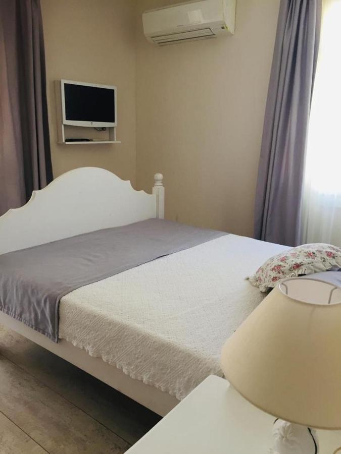 The White Hotel ألاتشاتي المظهر الخارجي الصورة