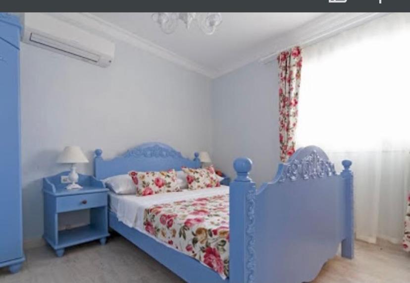 The White Hotel ألاتشاتي المظهر الخارجي الصورة